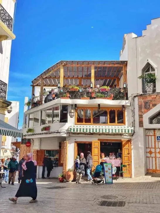 Restaurants in the old city of Tangier
